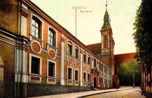 Kolegium Pojezuickie, obecnie Liceum Ogólnokształcące im. Filomatów Chojnickich (Fotografia z ok. 1910 r.)