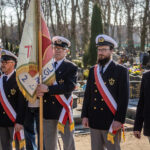 Apel pamięci za zmarłych żeglarzy na Cmentarzu Parafialnym w Chojnicach
