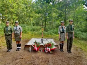 Grób Pamięci Żołnierzy Polskiego Podziemia