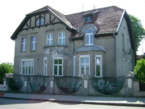 Dom przy ulicy Sępoleńskiej 9.