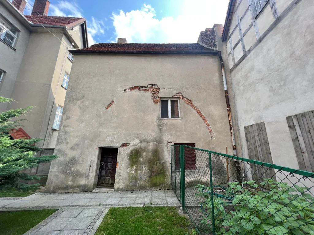 Baszta Kościelna – elewacja zachodnia.
