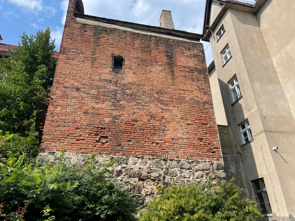 Elewacja wschodnia Baszty Kościelnej.
