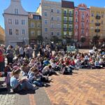 Próba pobicia rekordu w czytaniu na Starym Rynku