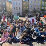 Próba pobicia rekordu w czytaniu na Starym Rynku