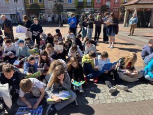 Próba pobicia rekordu w czytaniu na Starym Rynku